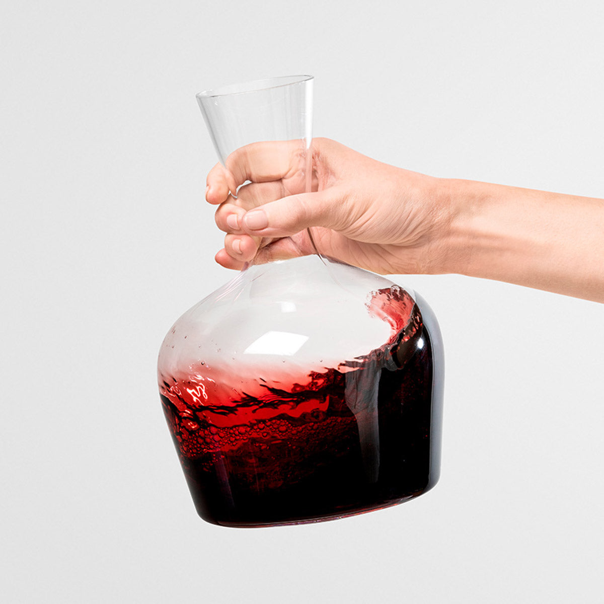 An image of Richard Brendon Jancis Robinson Young Wine Decanter