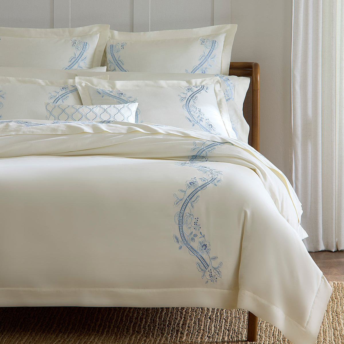 An image of Sferra Isabella Embroidered Duvet Cover
