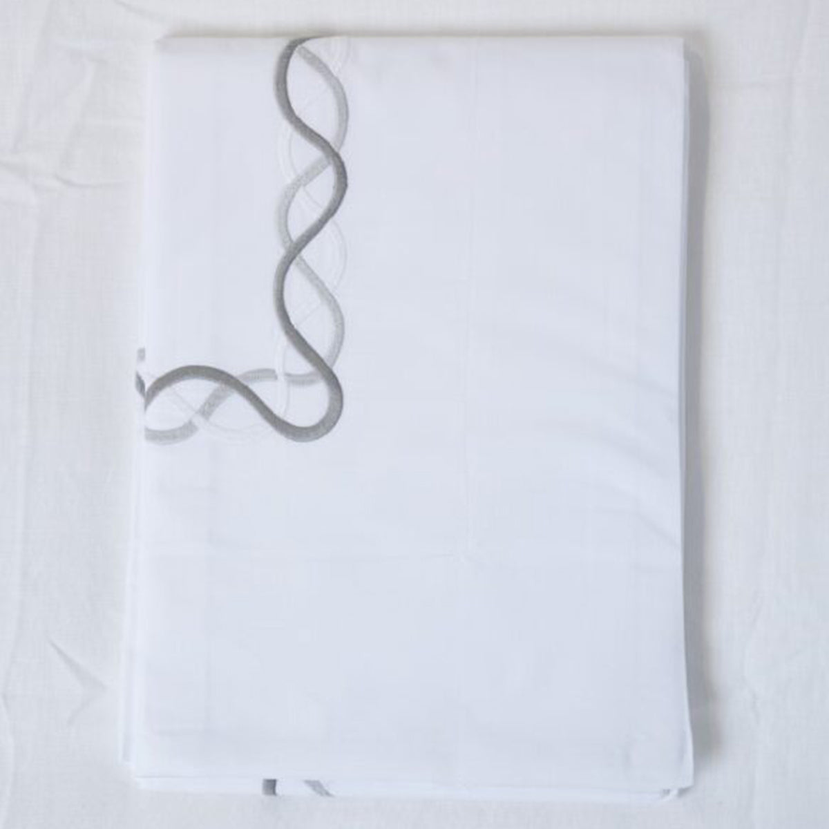 An image of Gracious Home Triple Chain Link Duvet Cover