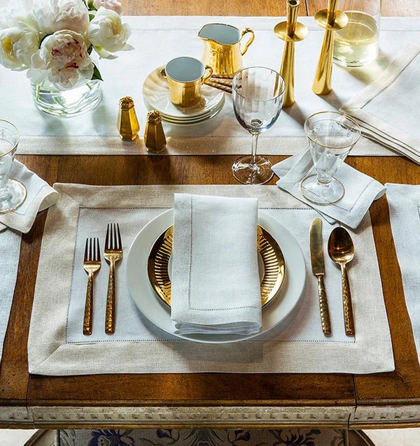 An image of Sferra Filetto Placemats - Set of 4
