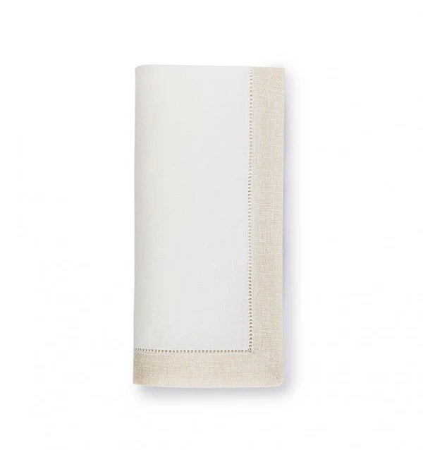 An image of Sferra Filetto Napkins - Set of 4