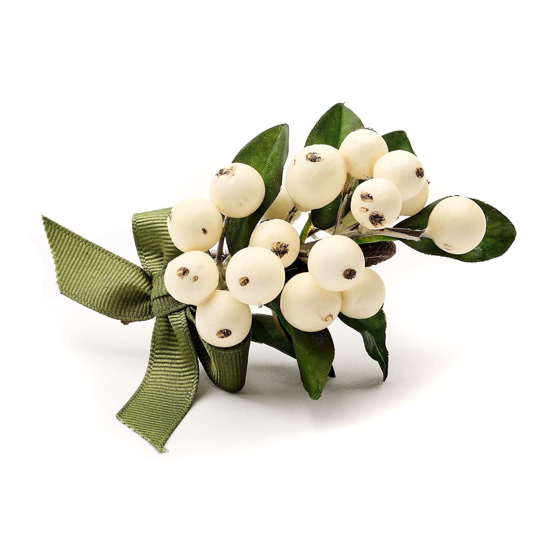 An image of Deborah Rhodes White Berry Spray Napkin Ring - Set of 4