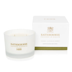 Rathbornes Classic Candle: Cedar, Cloves and Ambergris