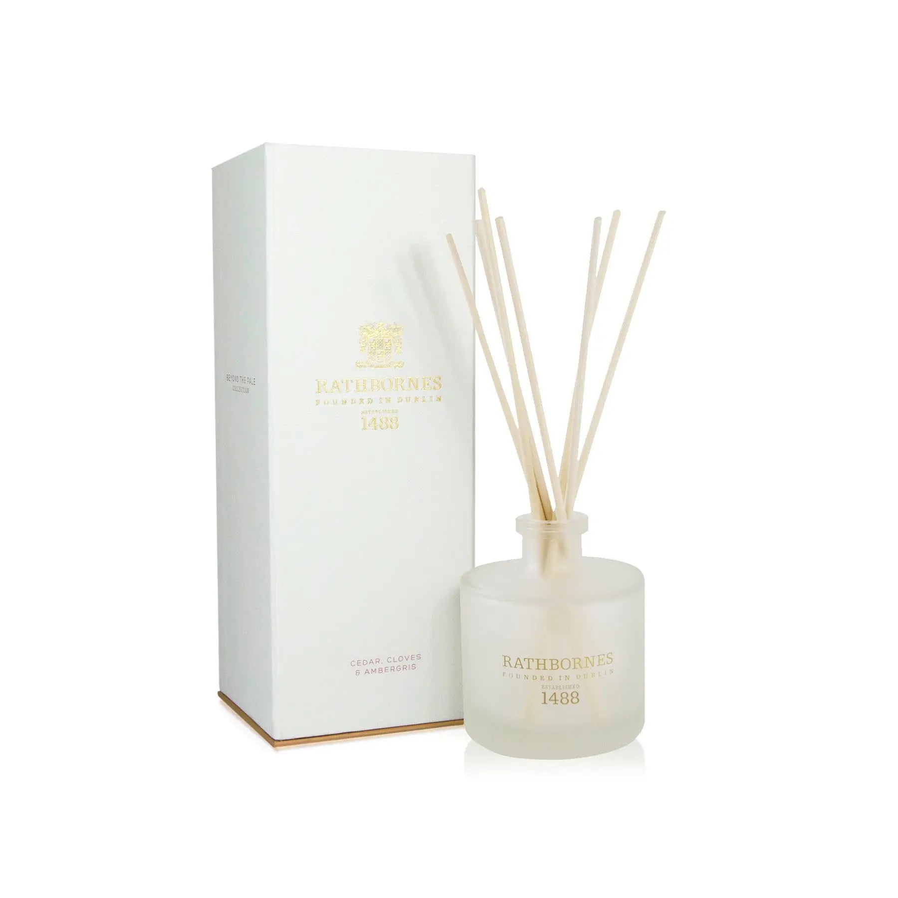 An image of Rathbornes Reed Diffuser – Cedar, Cloves and Ambergris