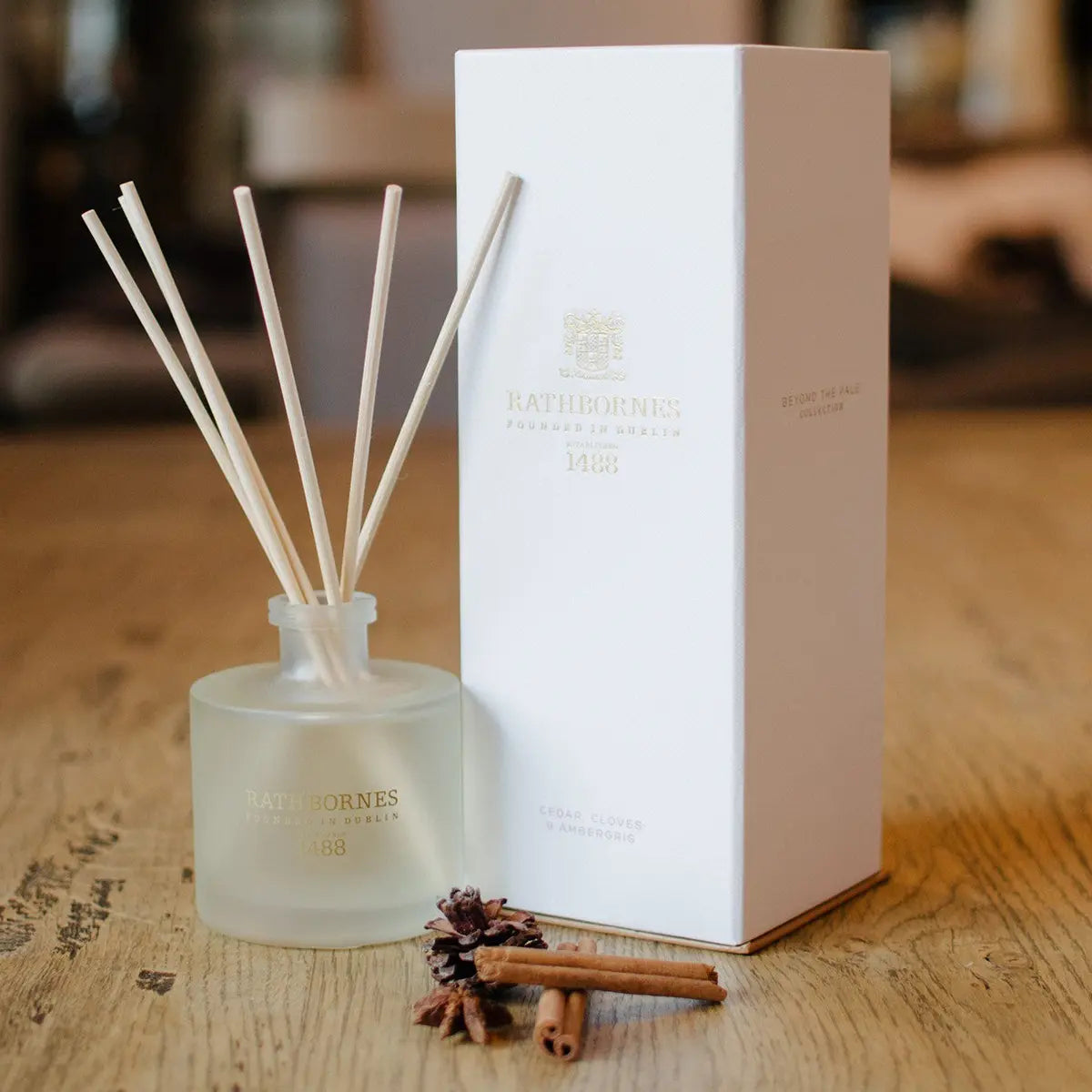 An image of Rathbornes Reed Diffuser – Cedar, Cloves and Ambergris