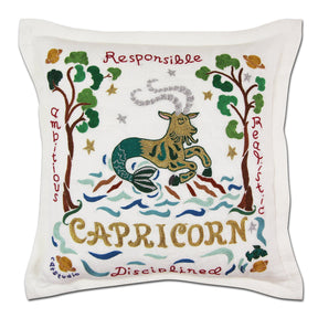 GH241665_Catstudio_Capricorn_Pillow_1.jpeg