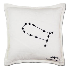 GH241666_Catstudio_Gemini_Pillow_2.jpeg