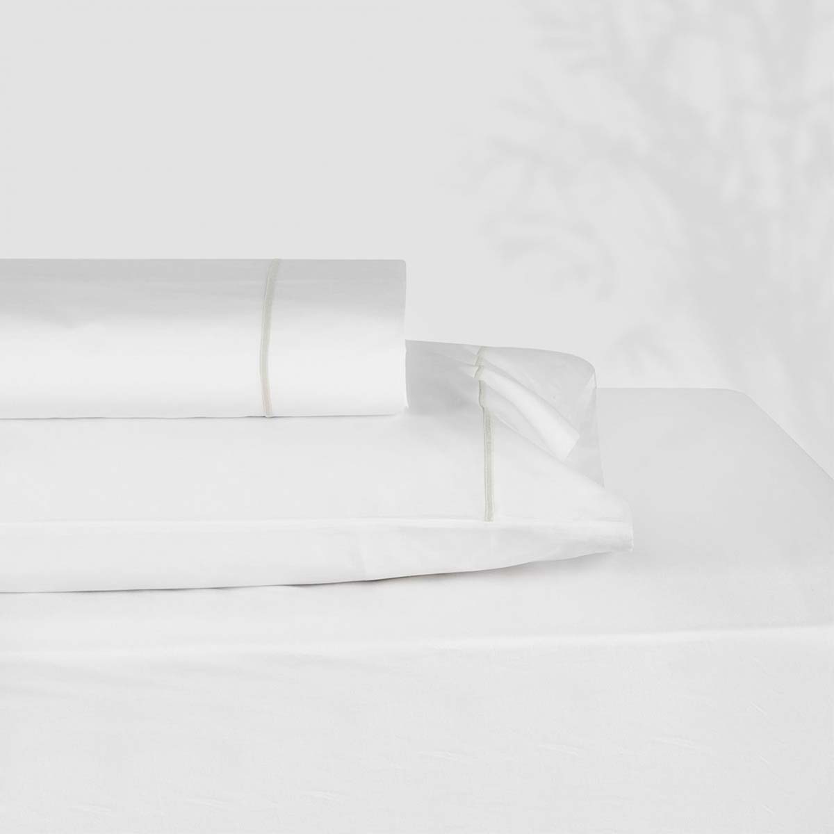 Bovi Classic Hotel Sheet Set