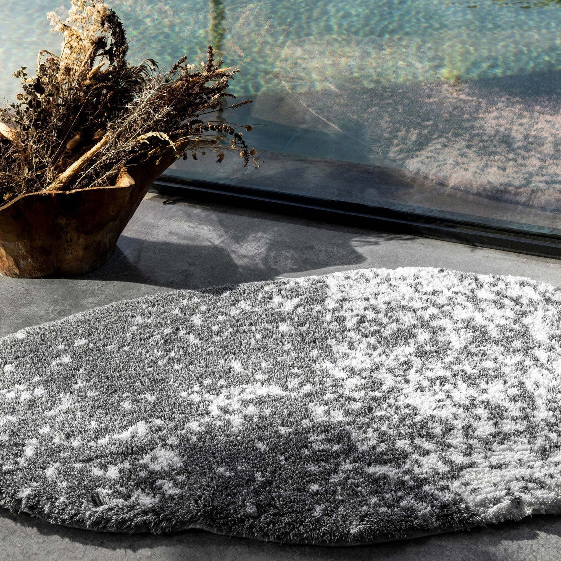 Graccioza Stone Bath Rug - 28" x 47" - Silver/White