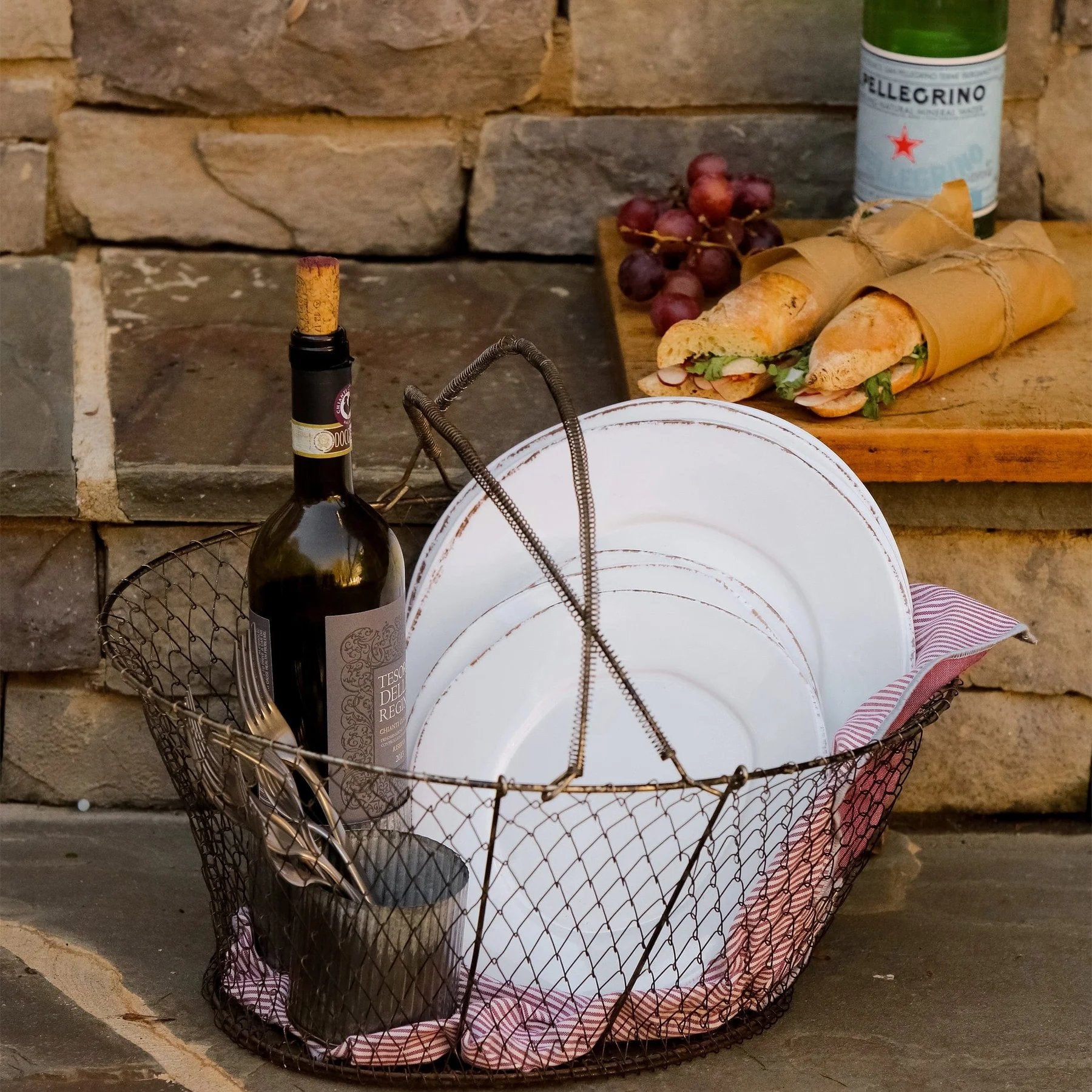 An image of Vietri Lastra Melamine Dinner Plate