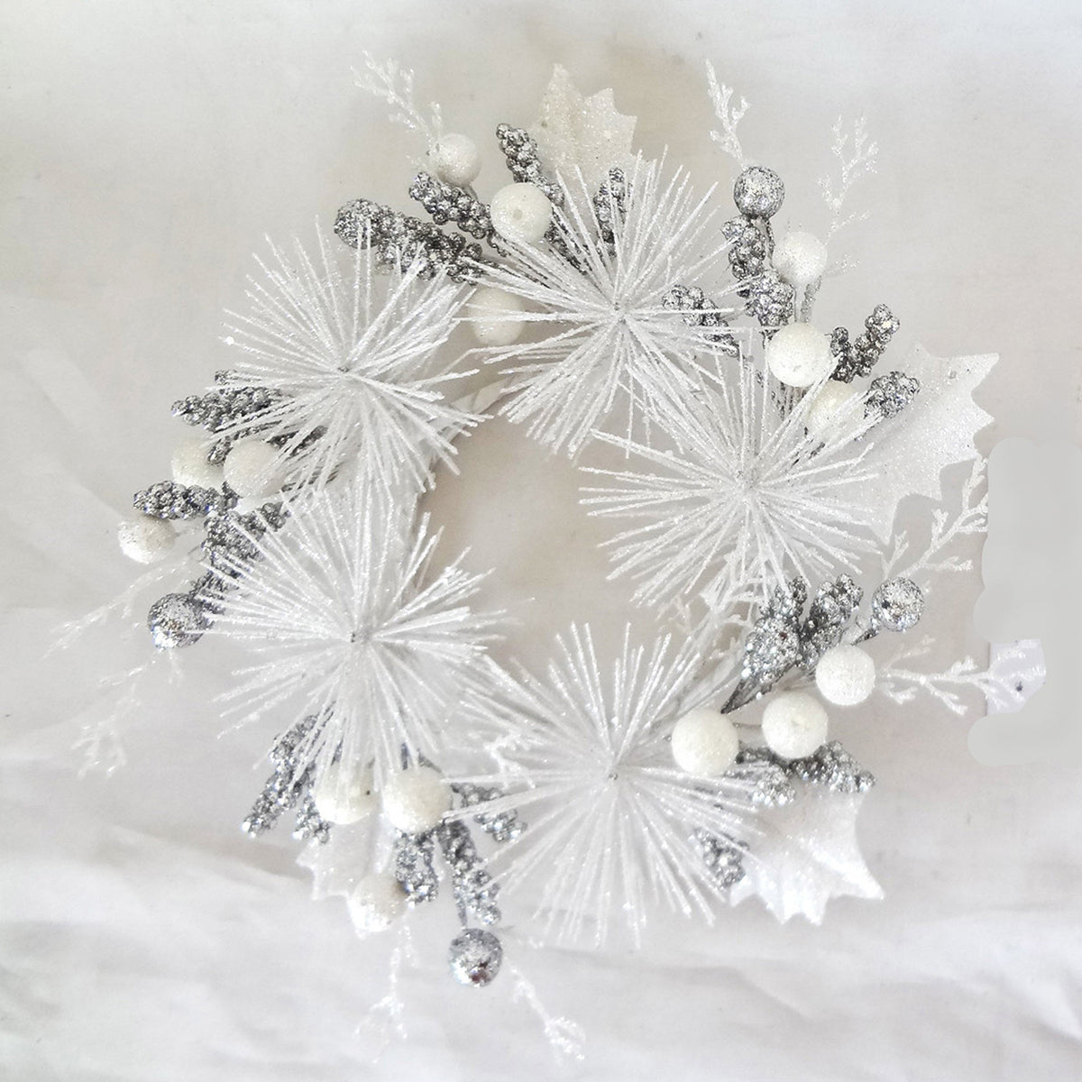 Salzburg Silver and White Fireworks Candle Ring and Wreath