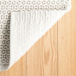 Dash and Albert Veranda Ivory Handwoven Rug- 5'x 8'