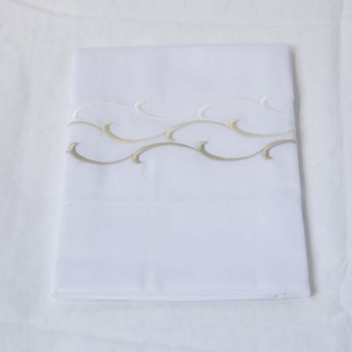 An image of Gracious Home Onda Flat Sheet