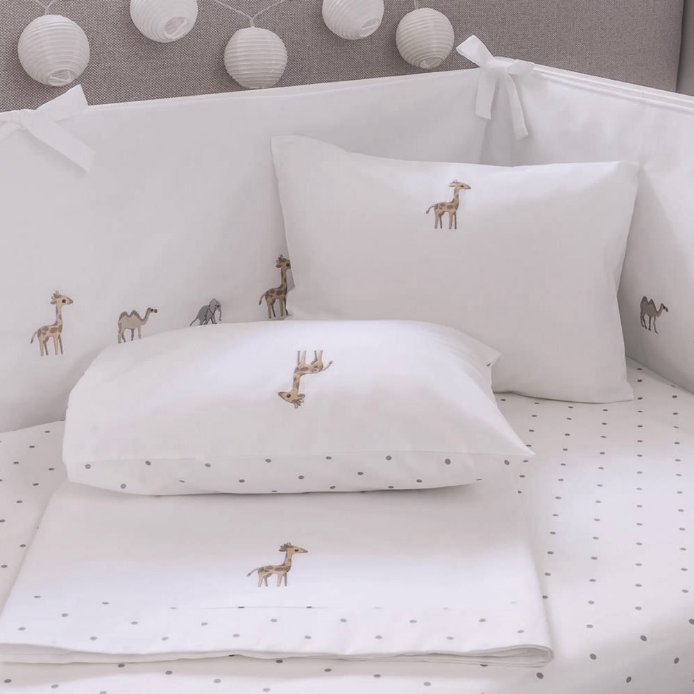 An image of Bovi Savana Crib Bumper