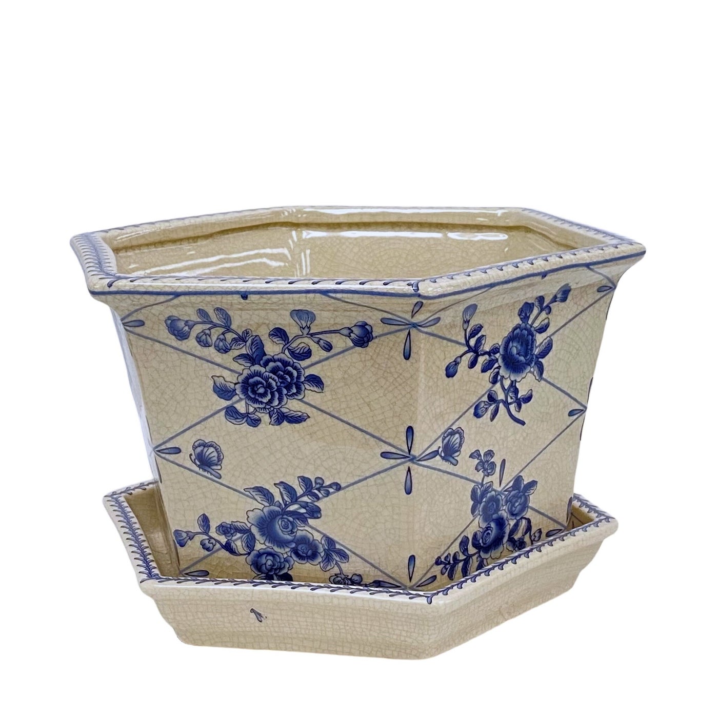 An image of Winward Pot Cashe Rose Trellis