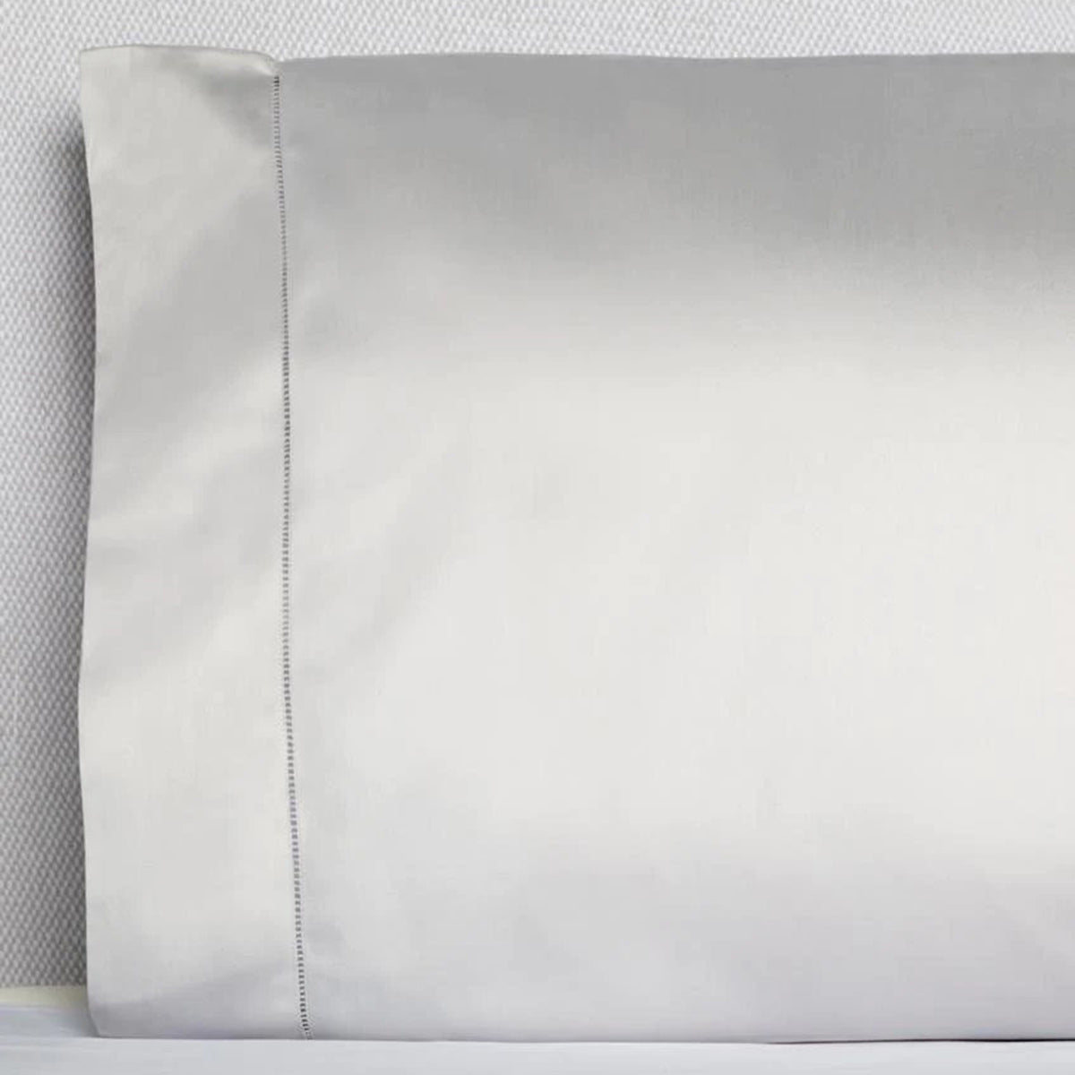 Sferra Fiona Pillowcase Pair