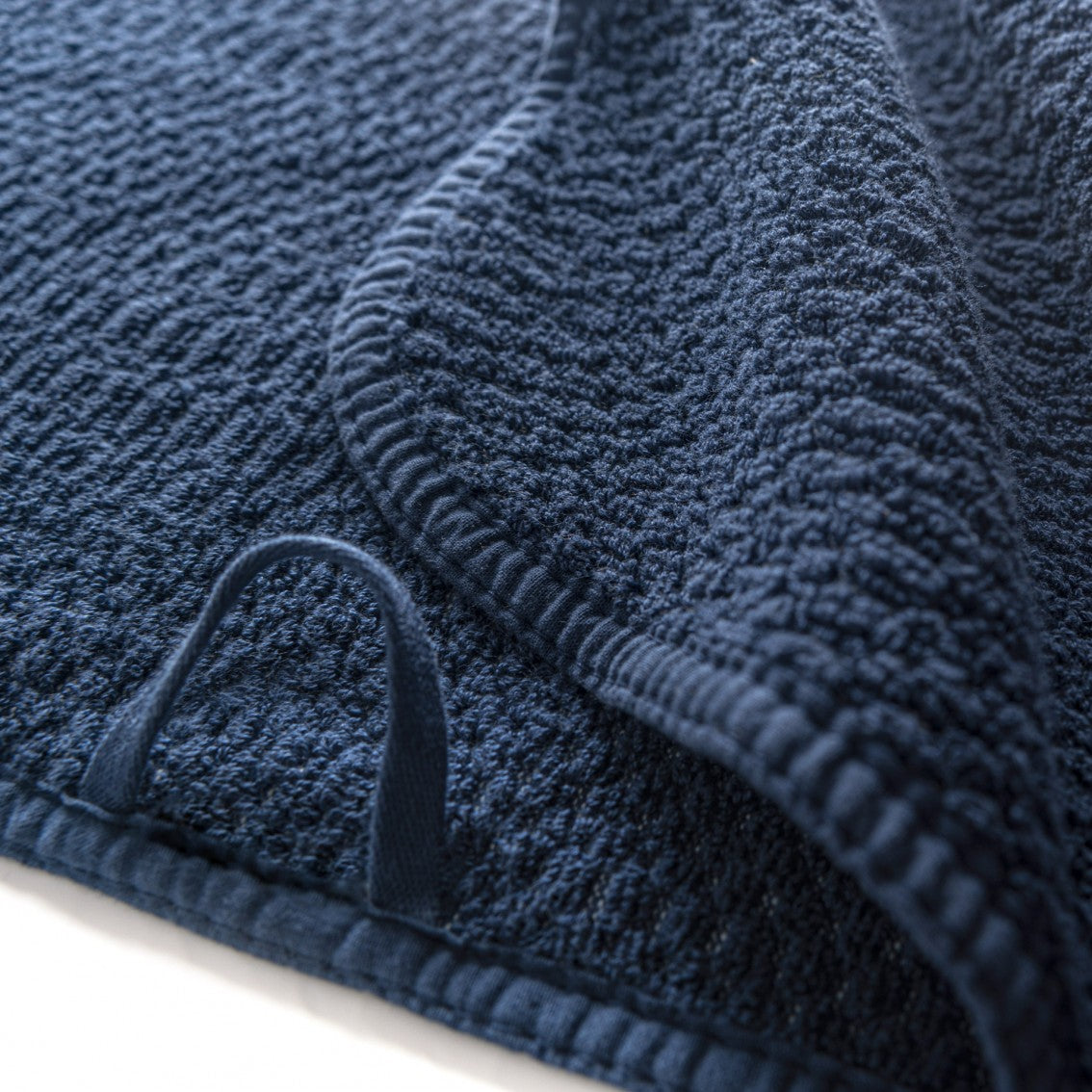 An image of Graccioza Bee Waffle Washcloth