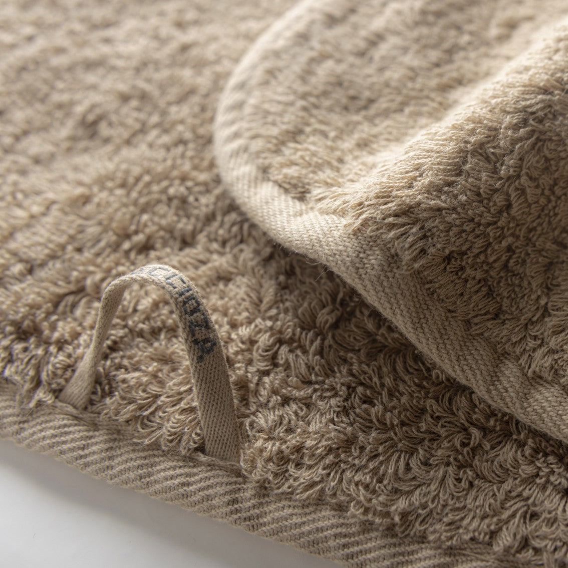 Graccioza Egoist Washcloth