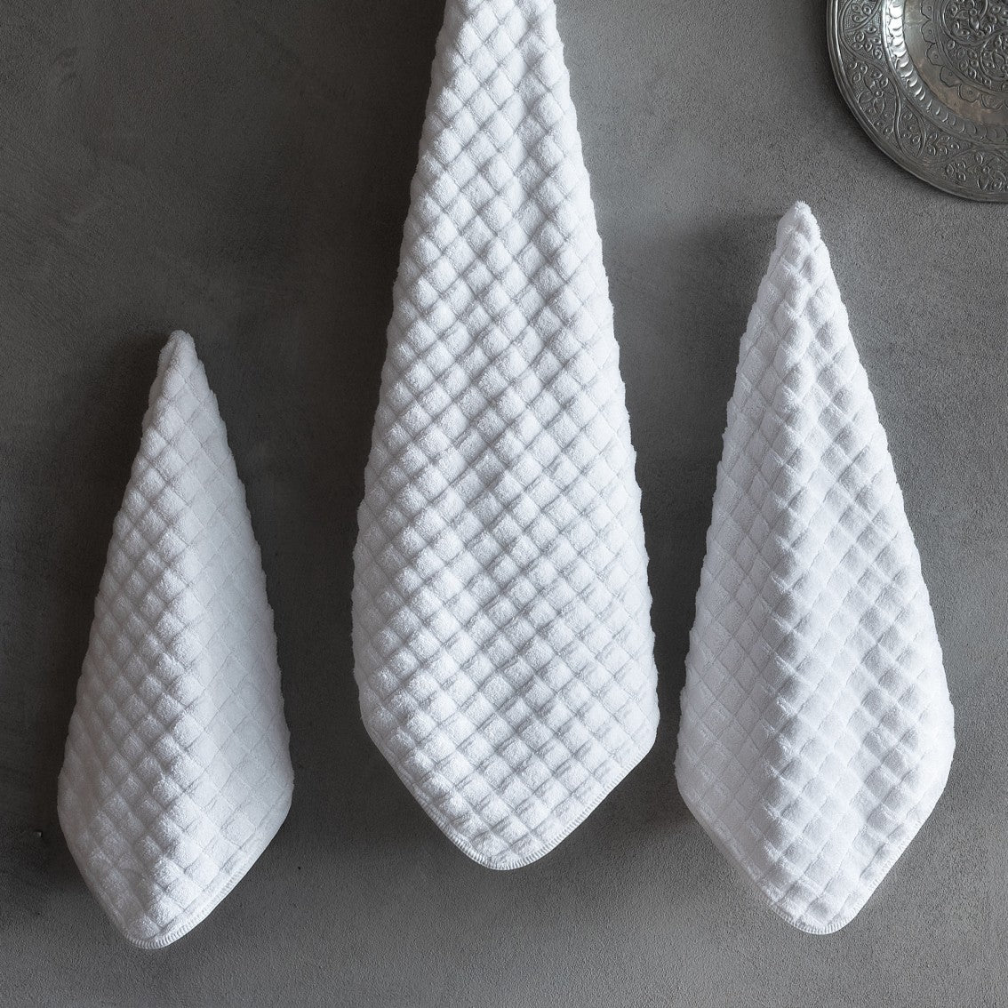 An image of Graccioza Heaven Bath Sheet