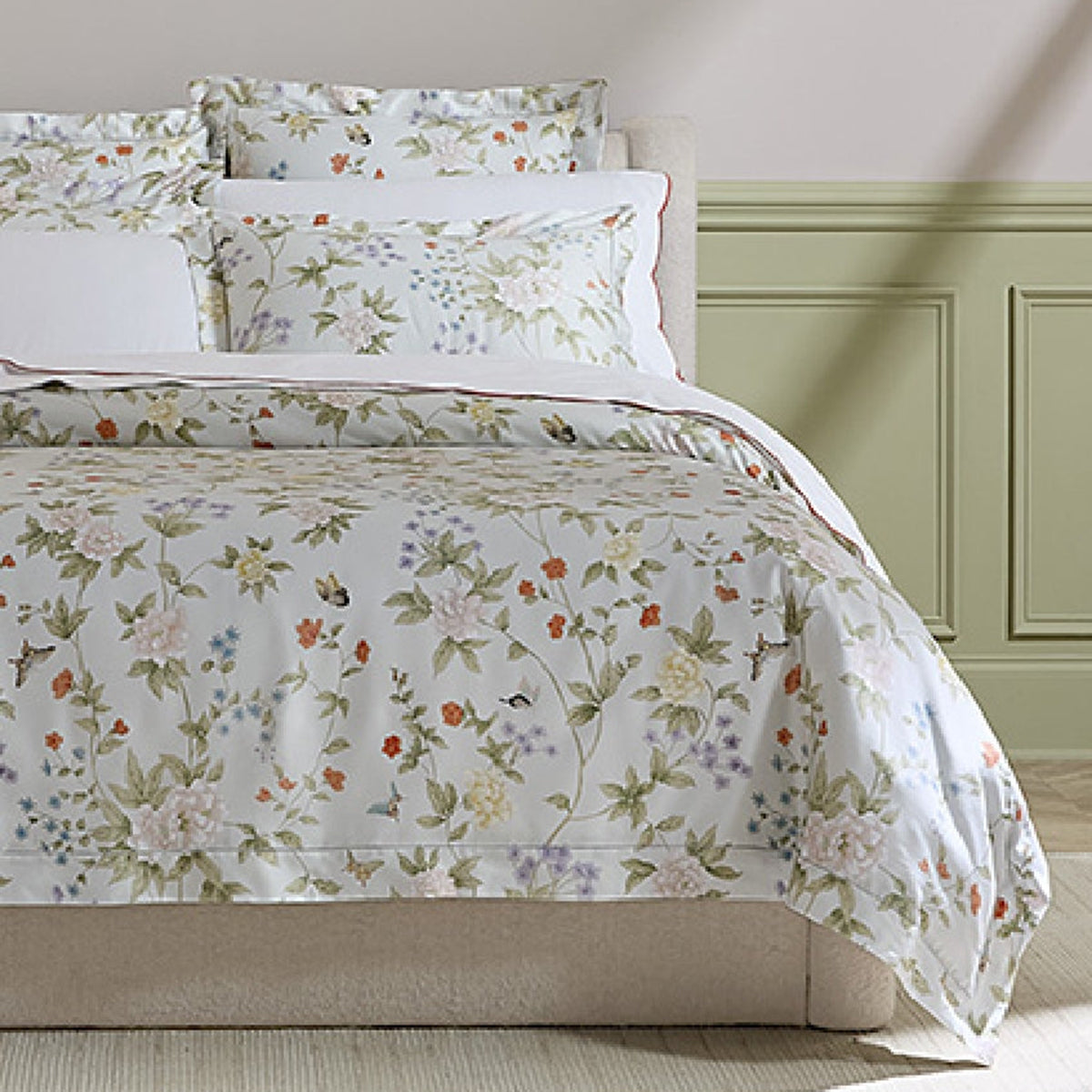 An image of Sferra Luoyang Garden Duvet Cover