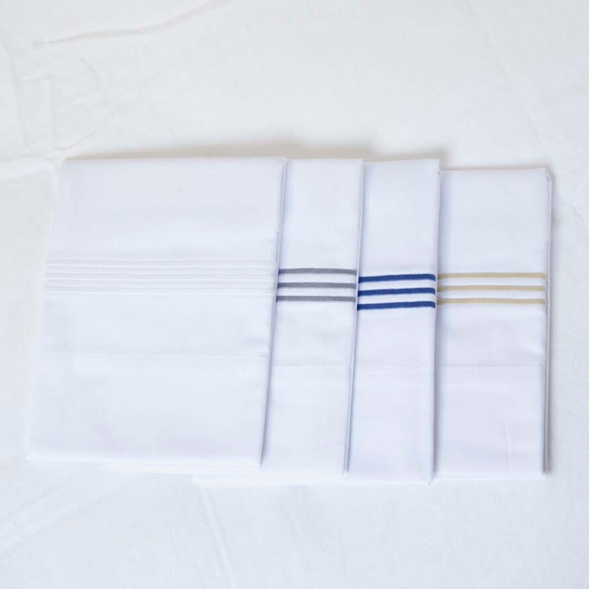 An image of Gracious Home 3-Line Embroidered Flat Sheet