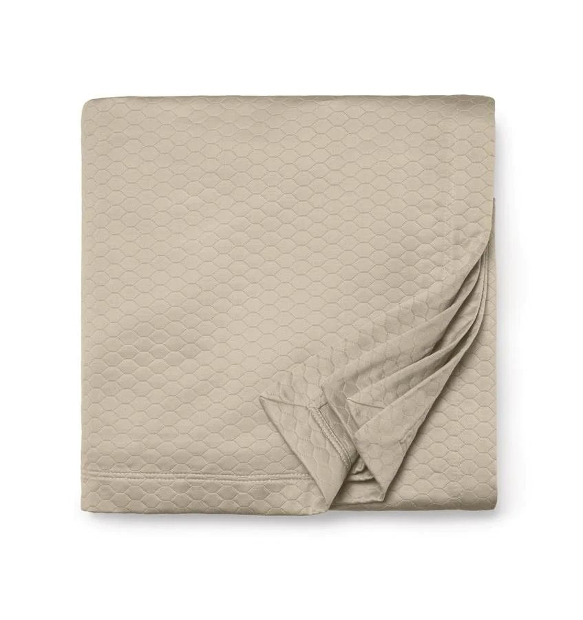 An image of Sferra Favo Coverlet