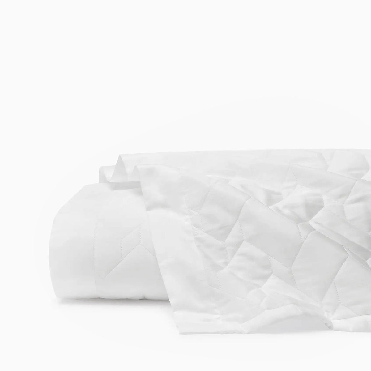An image of Sferra Palatino Quilted Coverlet