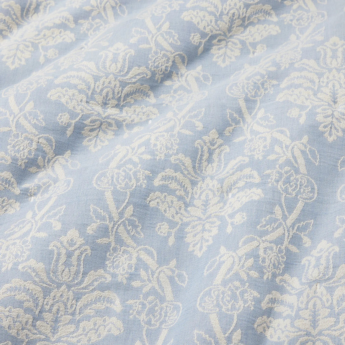 An image of Sferra Isabella Jacquard Quilt Coverlet