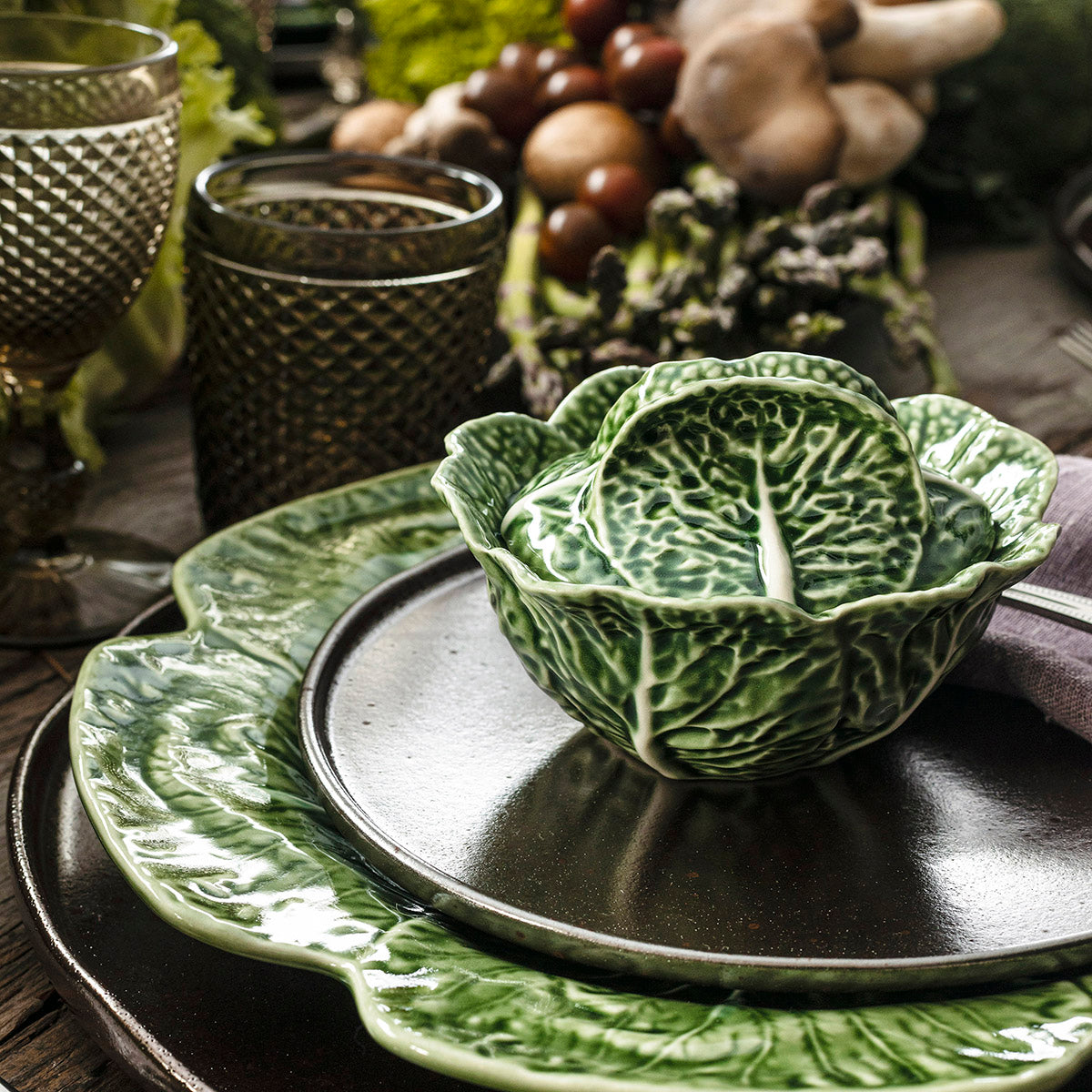 Bordallo Pinheiro Cabbage Charger