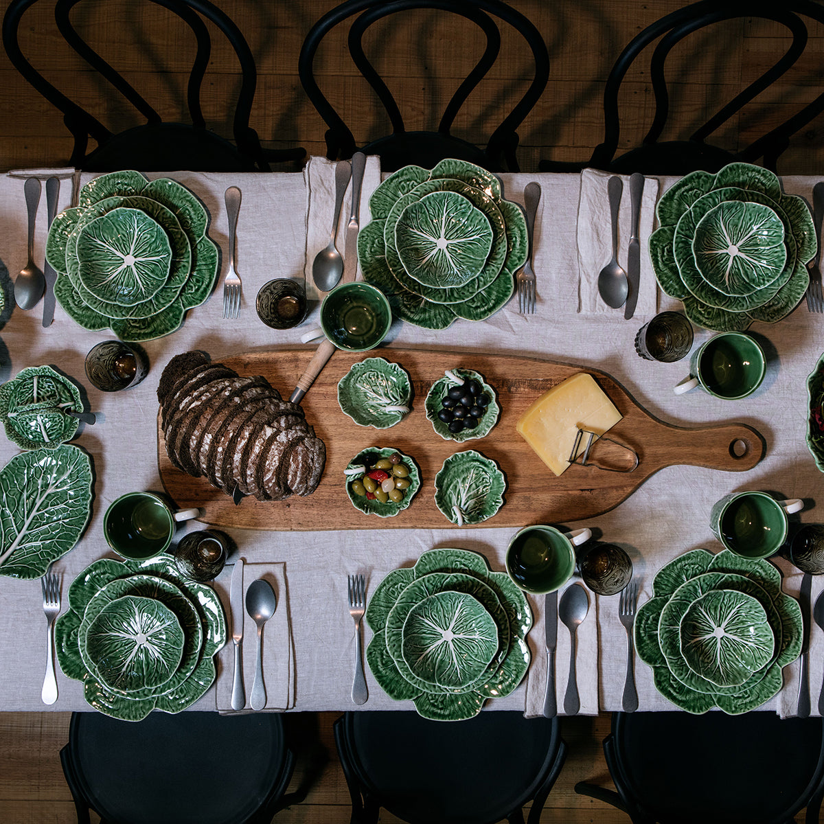 Bordallo Pinheiro Cabbage Cheese Tray