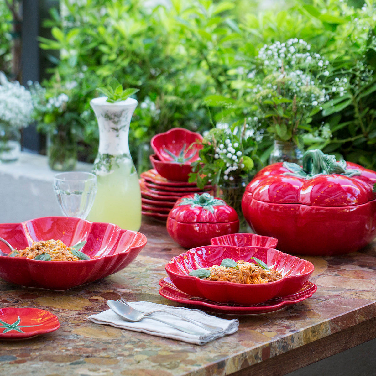 Bordallo Pinheiro Tomato Pasta Bowl