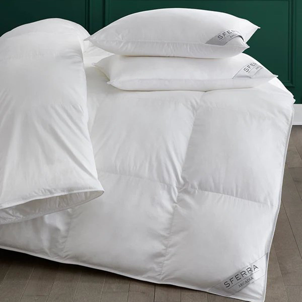 Sferra Arcadia Duvet Blanket