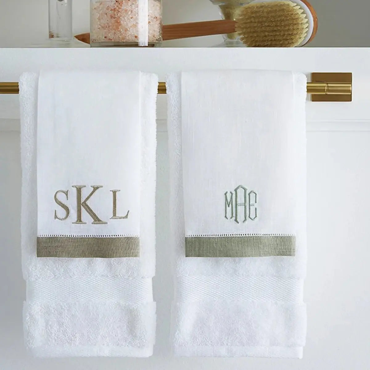 An image of Sferra Filo Guest Towel Pair