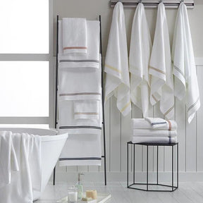 Sferra Aura Bath Towel