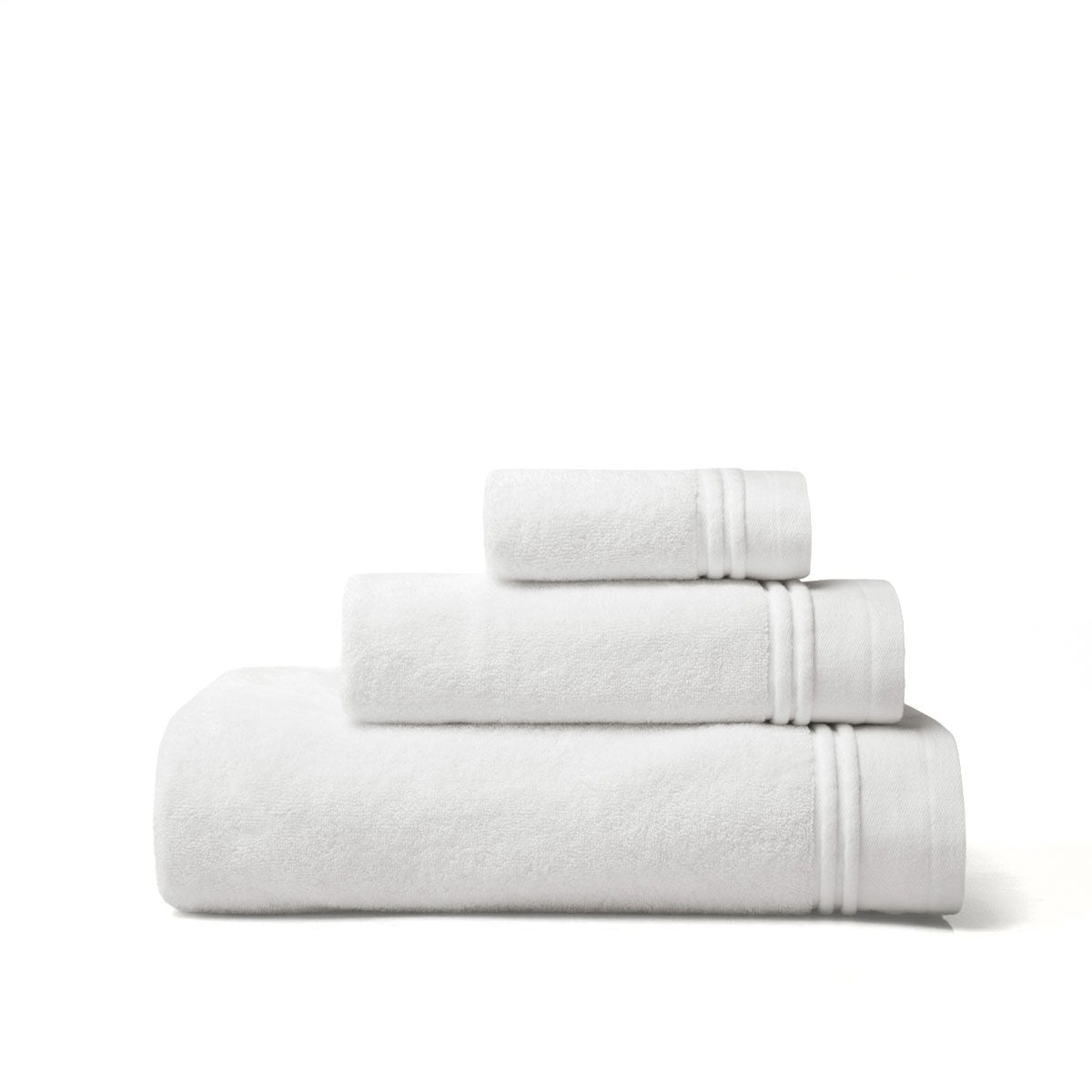 An image of Sferra Aura Nuova Bath Towel