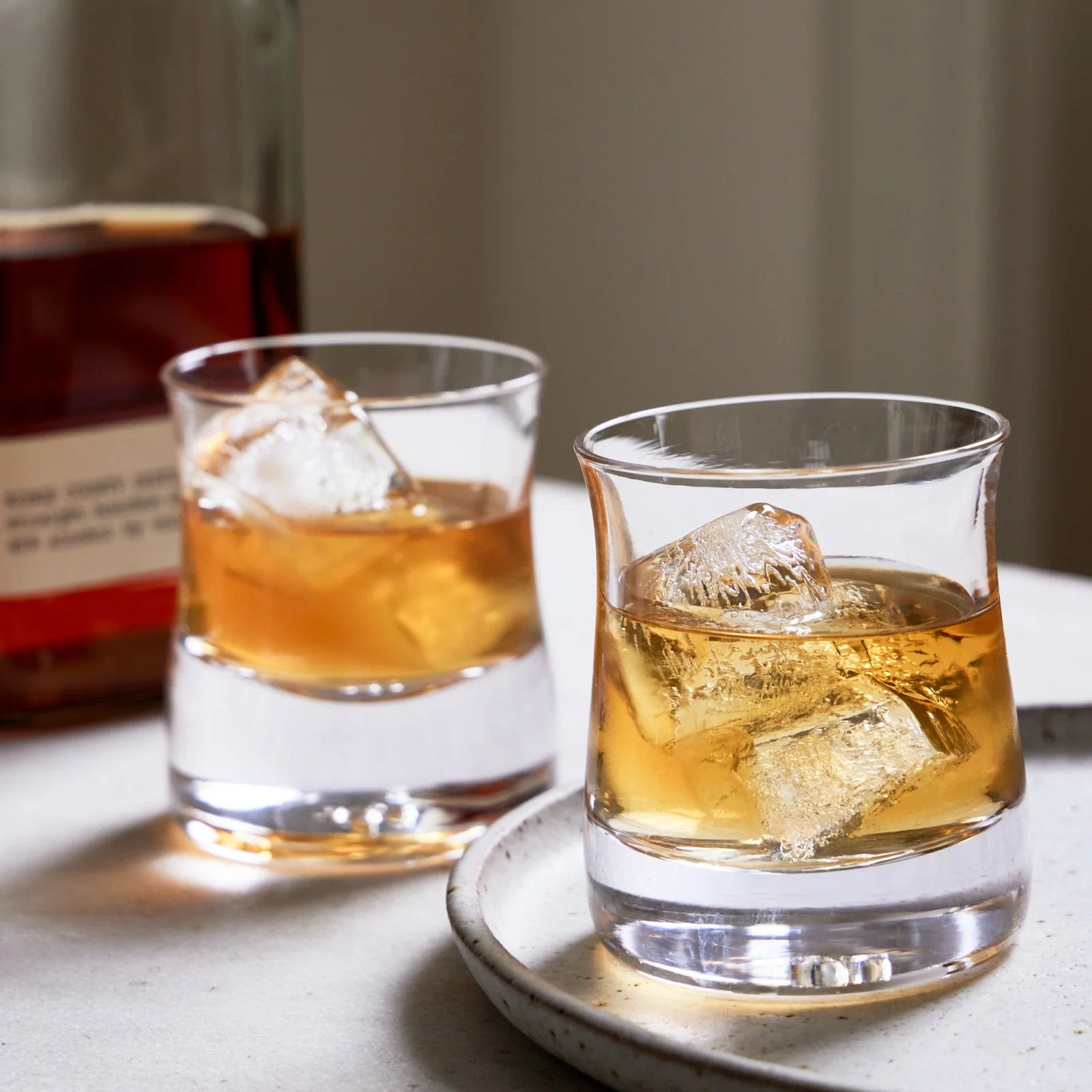 An image of Simon Pearce Shoreham Whiskey in Gift Box - Set of 2
