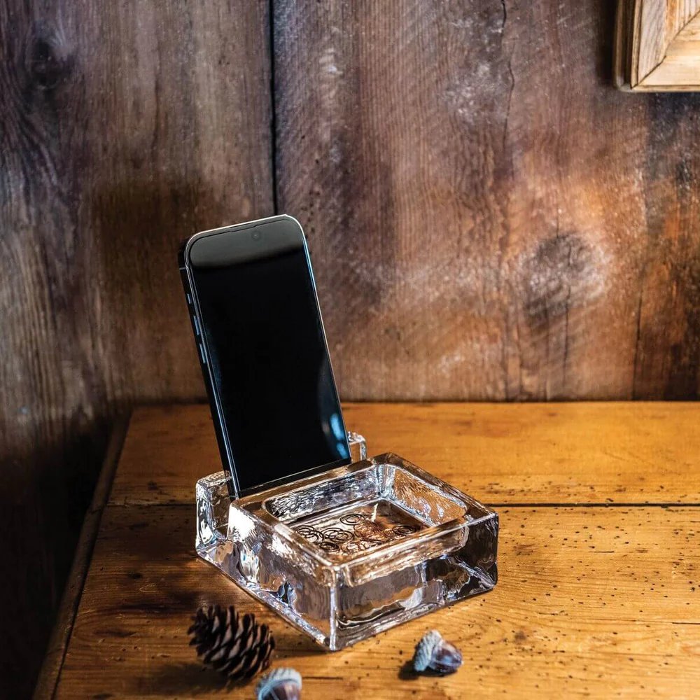 Simon Pearce Woodbury Phone Valet