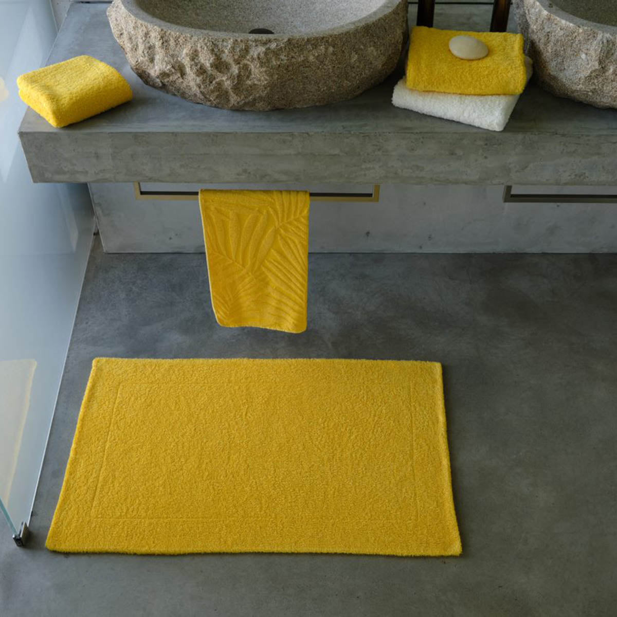 Abyss & Habidecor Double Tub Mat