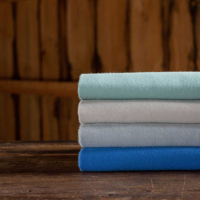 Alicia Adams Classic 100% Alpaca Throw