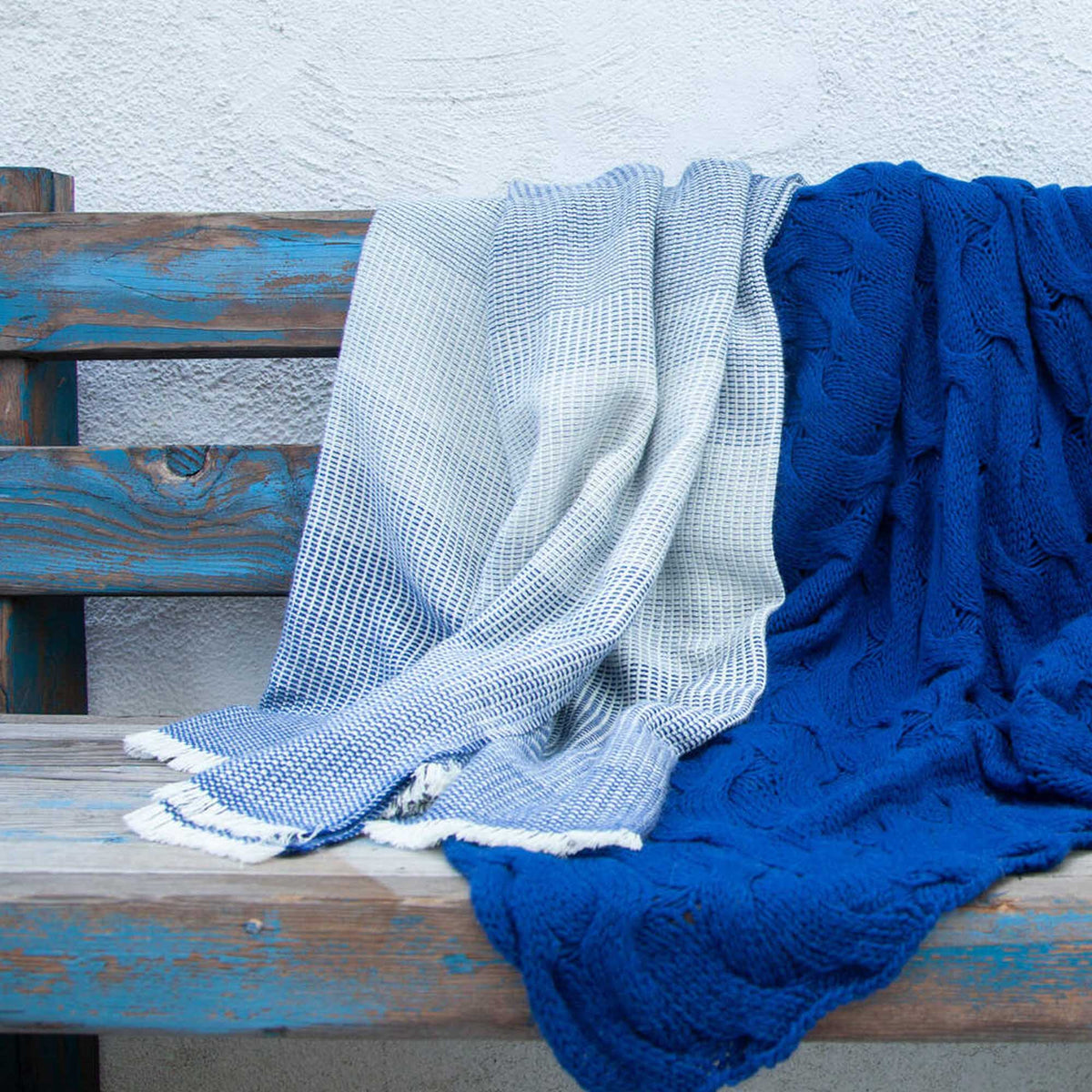 An image of Alicia Adams Newport 100% Alpaca Throw