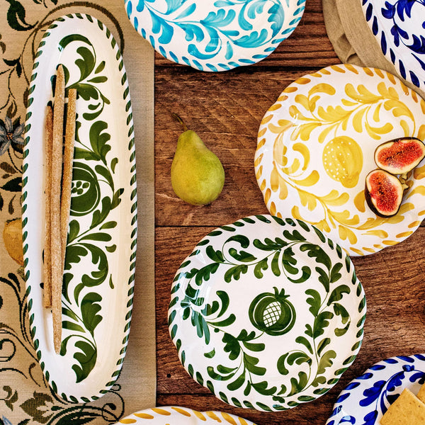 An image of Vietri Arezzo Narrow Oval Platter - Green