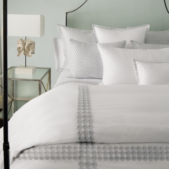 An image of Bovi Angele Duvet Cover