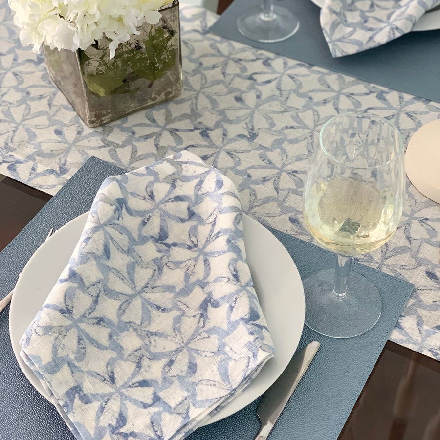 An image of Bodrum Shamrock Set of 4 Dinner Napkin
