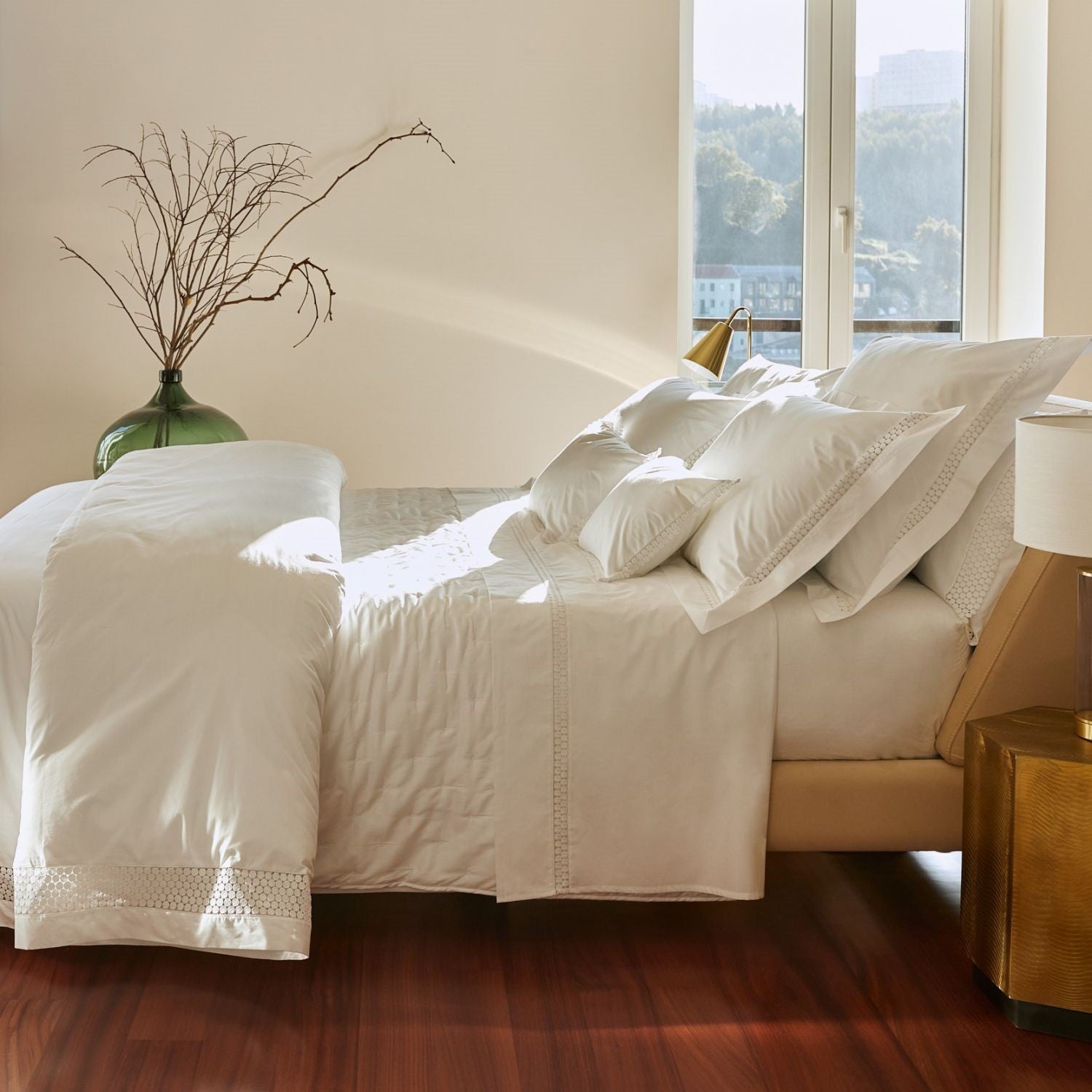 An image of Bovi Magnolia Duvet Cover