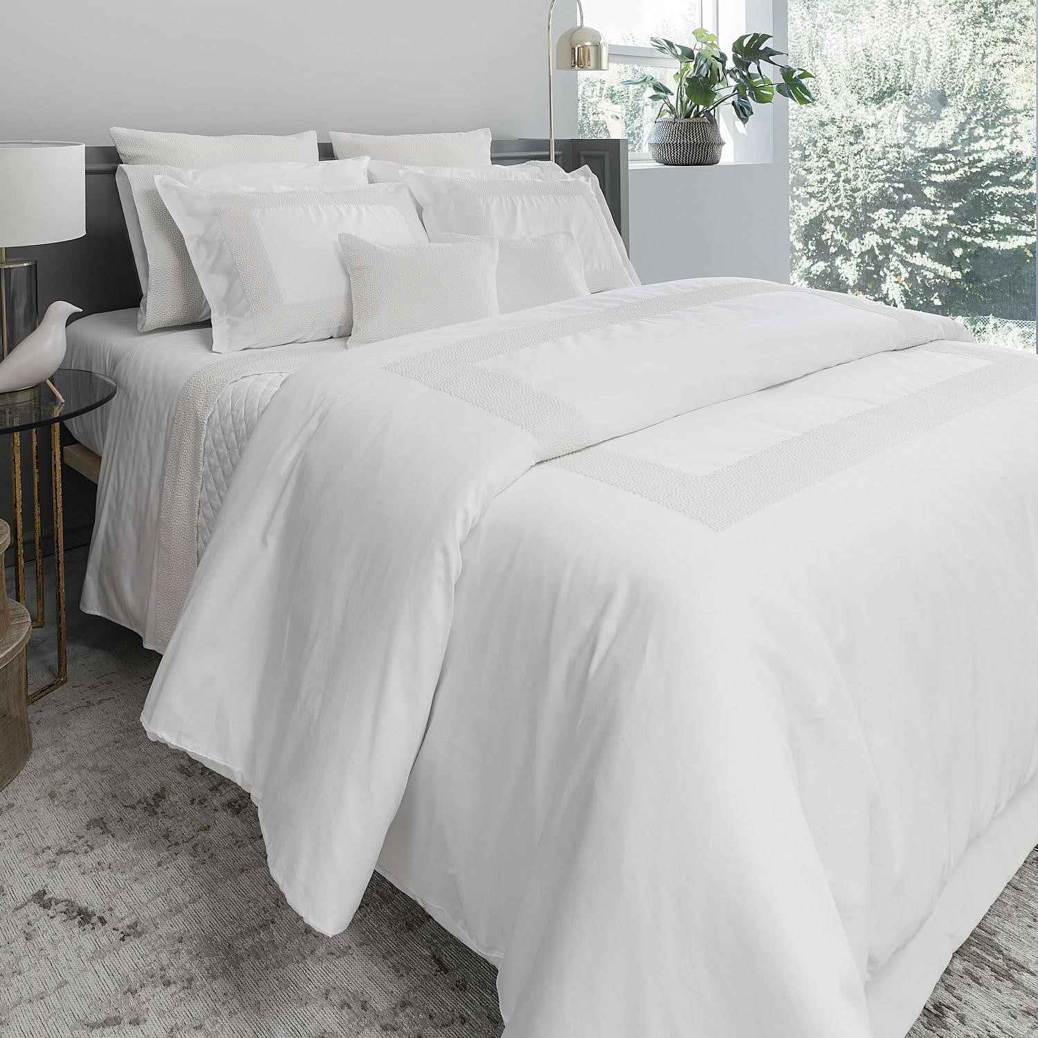 An image of Bovi Pearls Pillowcase Pair