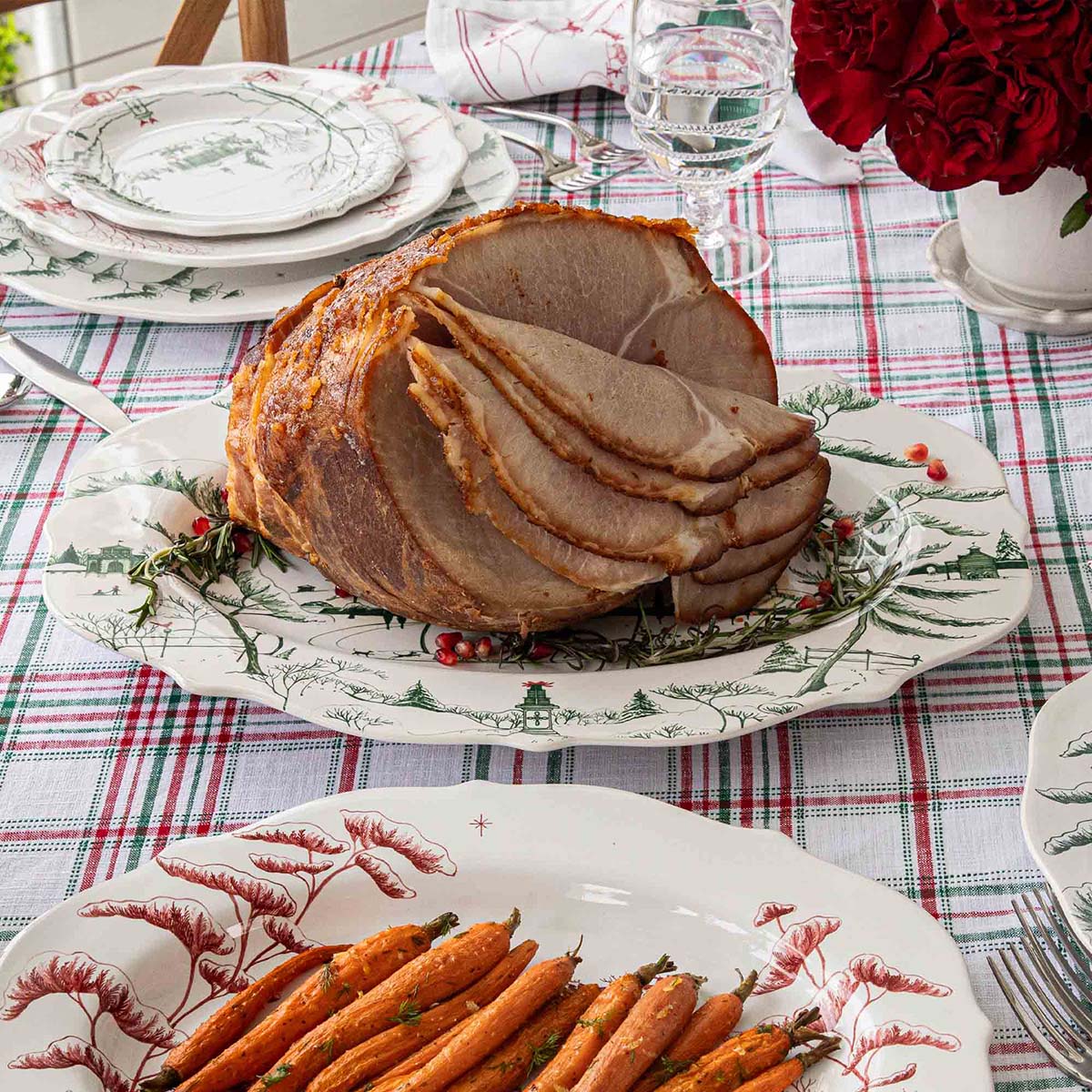 An image of Juliska Country Estate Winter Frolic 18" Platter - Evergreen