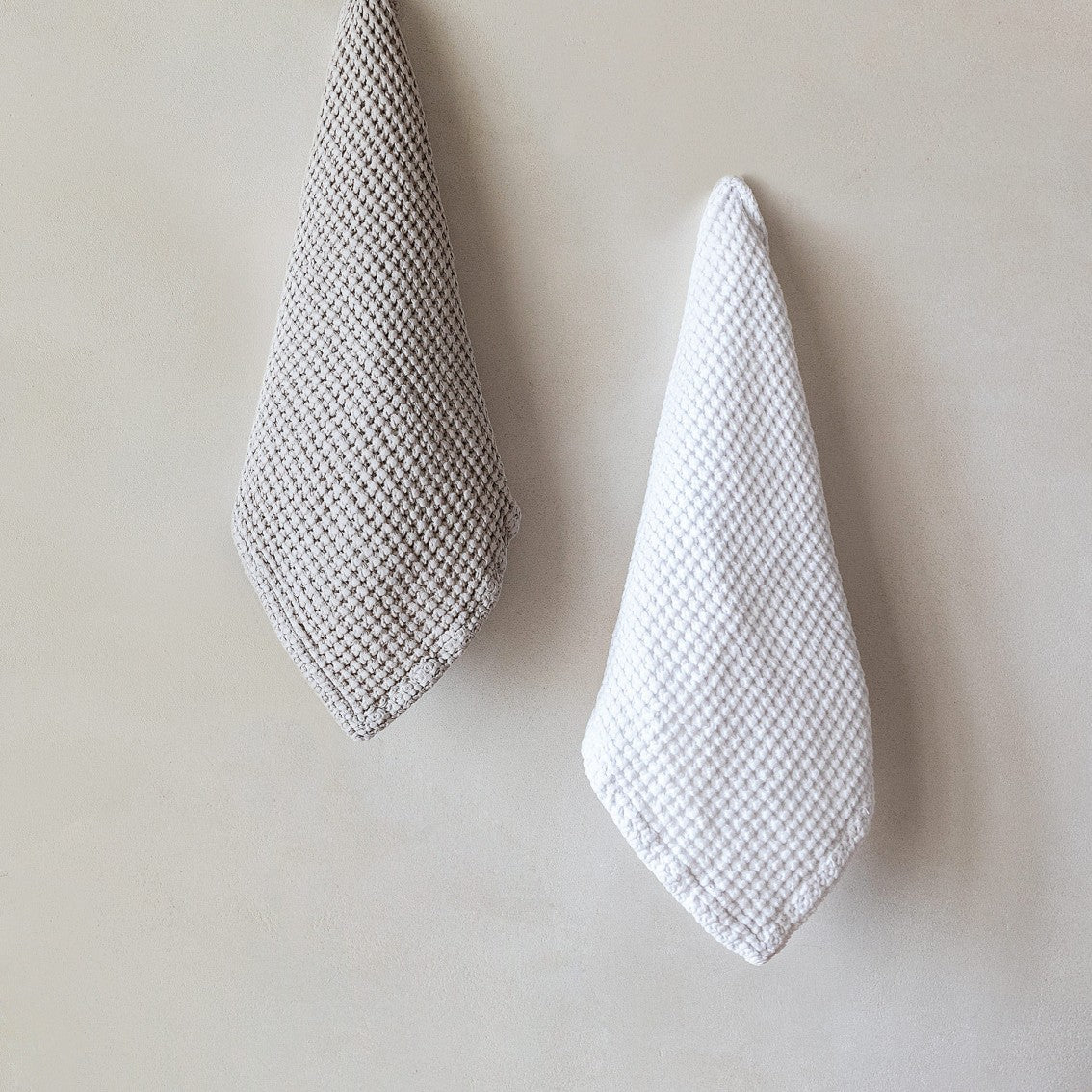 Graccioza Aura Hand Towel