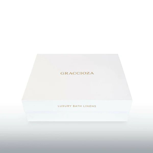 An image of Graccioza Egoist Bathrobe