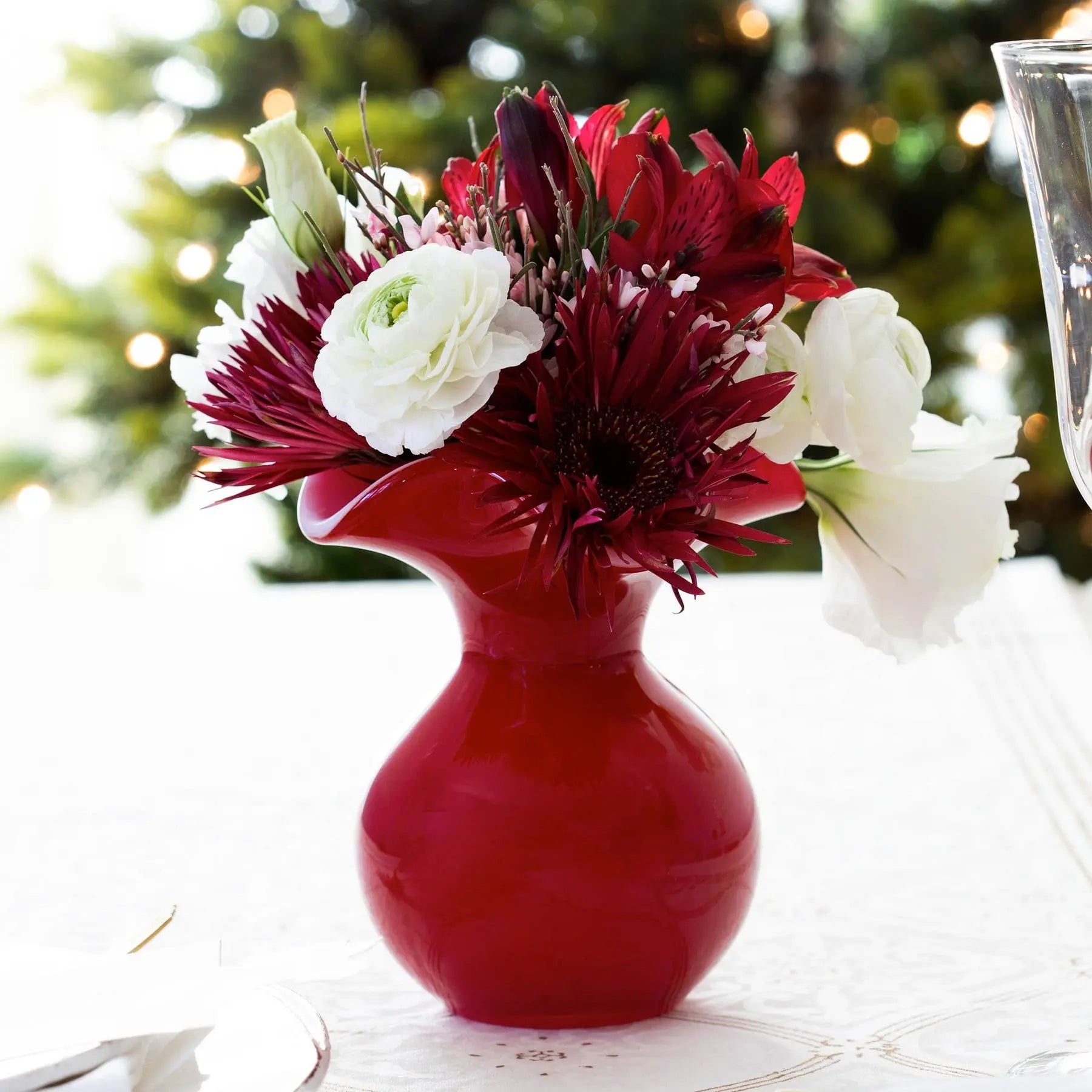 An image of Vietri Hibiscus Glass Red Vase