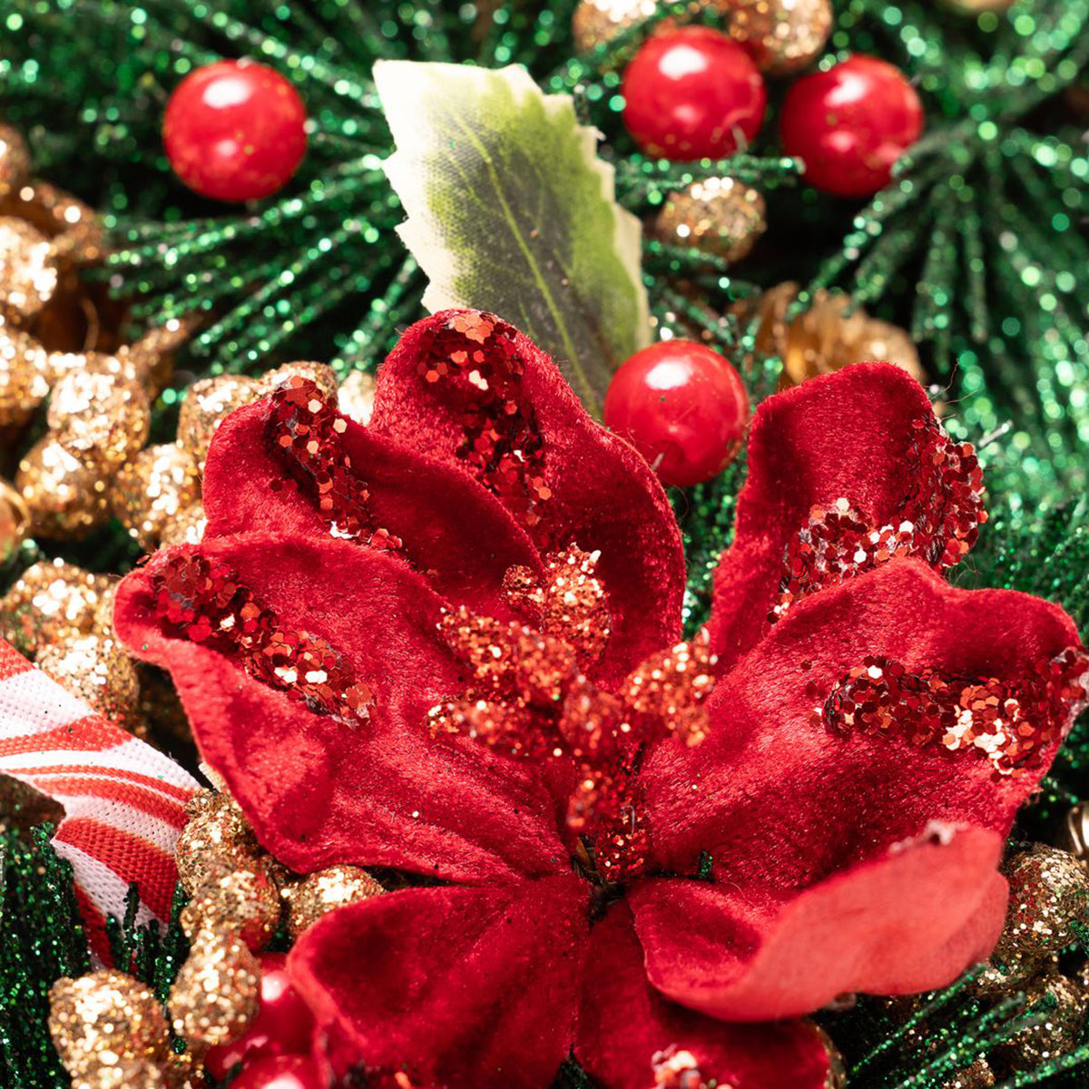 An image of Salzburg 4" Holiday Prestige Candle ring / Wreath